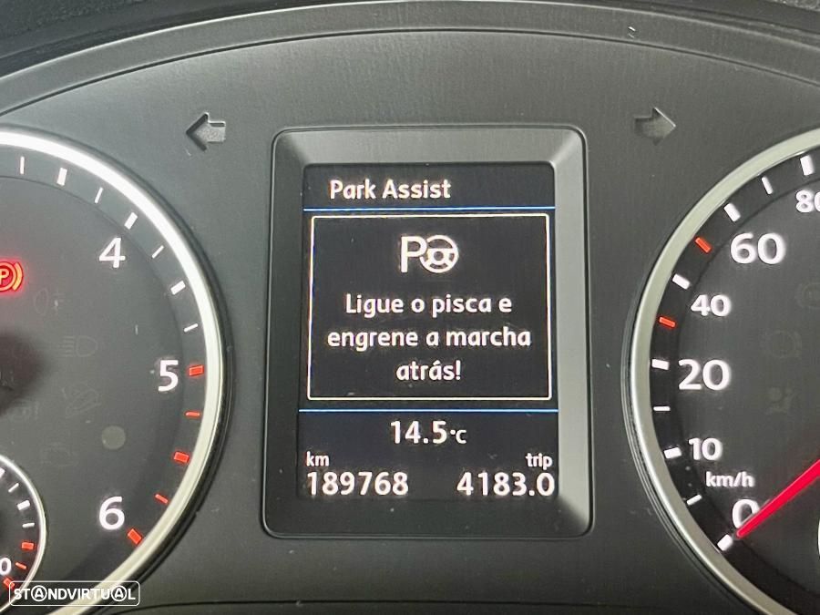 VW Tiguan 2.0 TDi Sport BlueMotion - 14