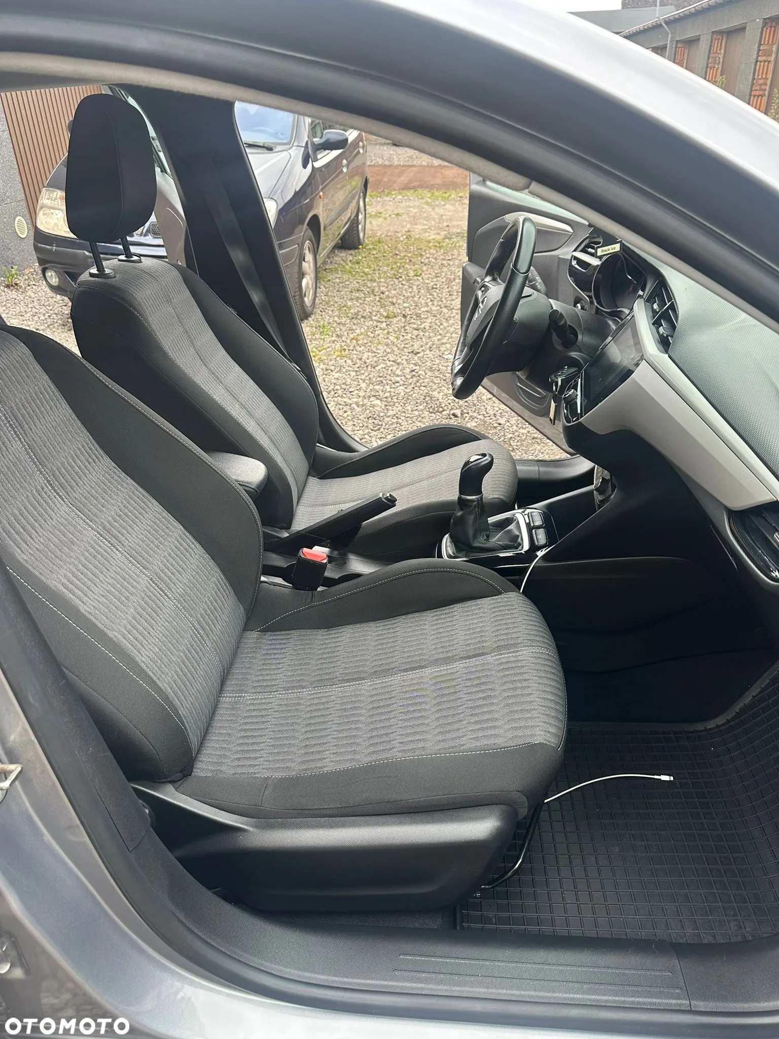 Opel Corsa 1.2 Edition S&S - 13