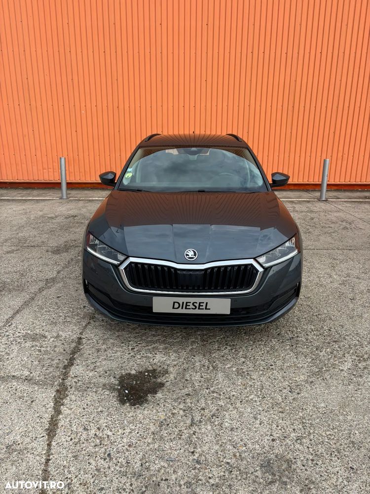 Skoda Octavia 2.0 TDI DSG Ambition - 7