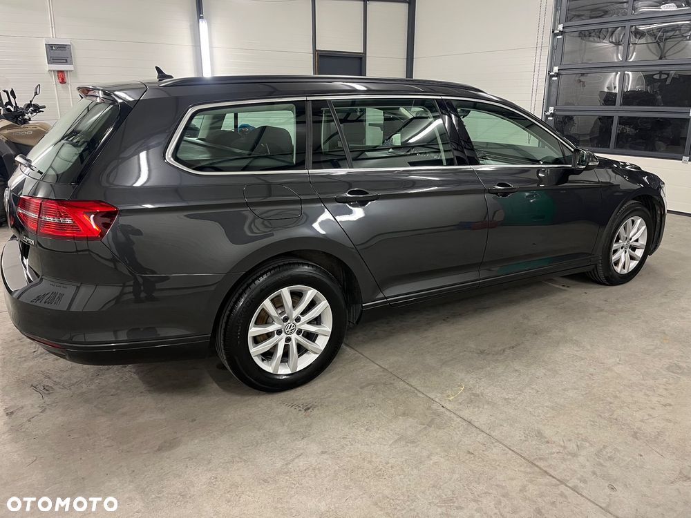 Volkswagen Passat 2.0 TDI BMT Highline - 9