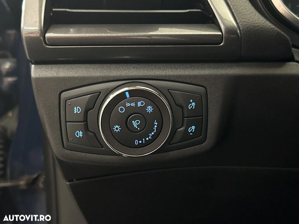 Ford Mondeo - 16