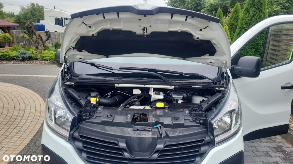 Renault Trafic 1,6 dCi 2018 r. Chłodnia - 8