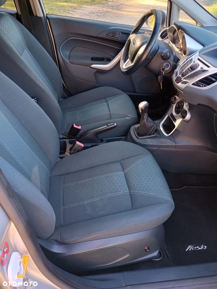 Ford Fiesta 1.25 Titanium - 6