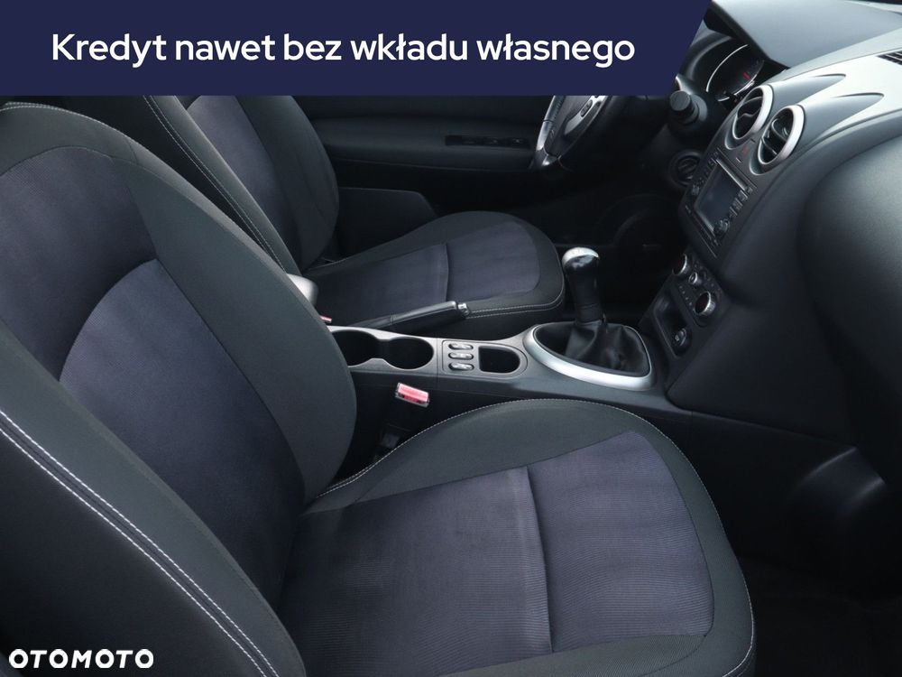 Nissan Qashqai - 11