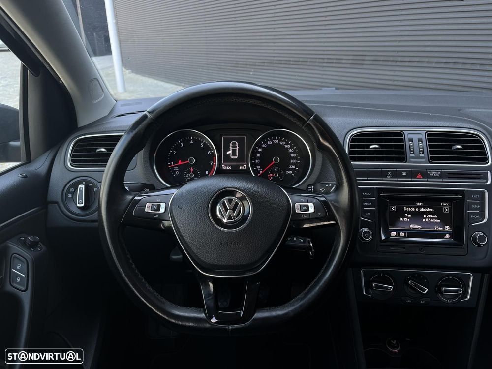 VW Polo 1.0 Confortline Nav - 10