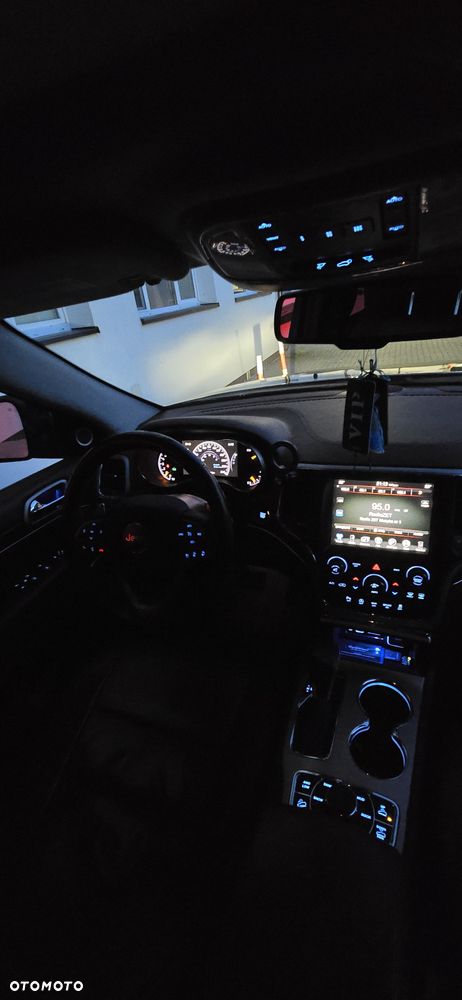 Jeep Grand Cherokee 3.6 V6 Summit - 19