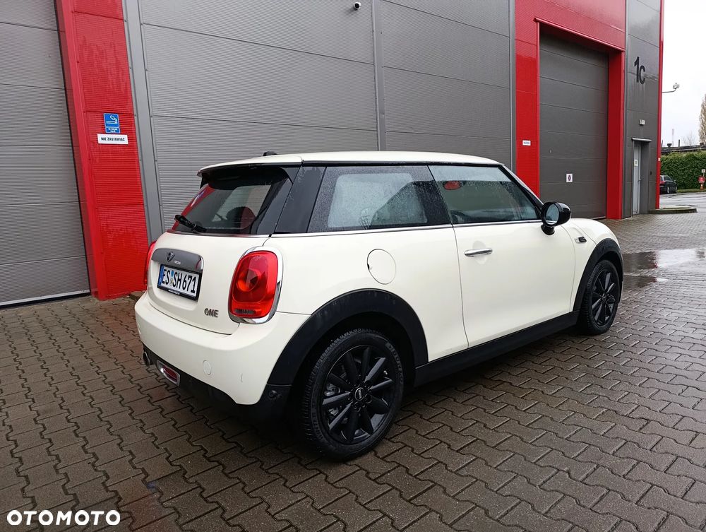 MINI ONE Standard - 23