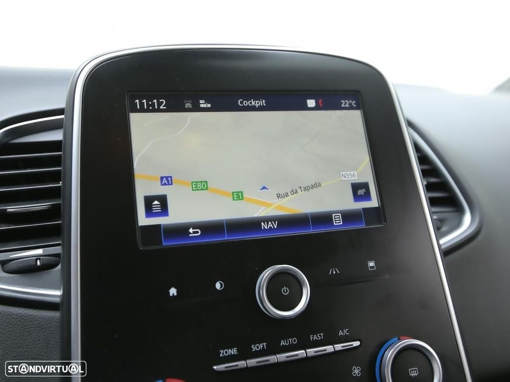 Renault Scénic - 21