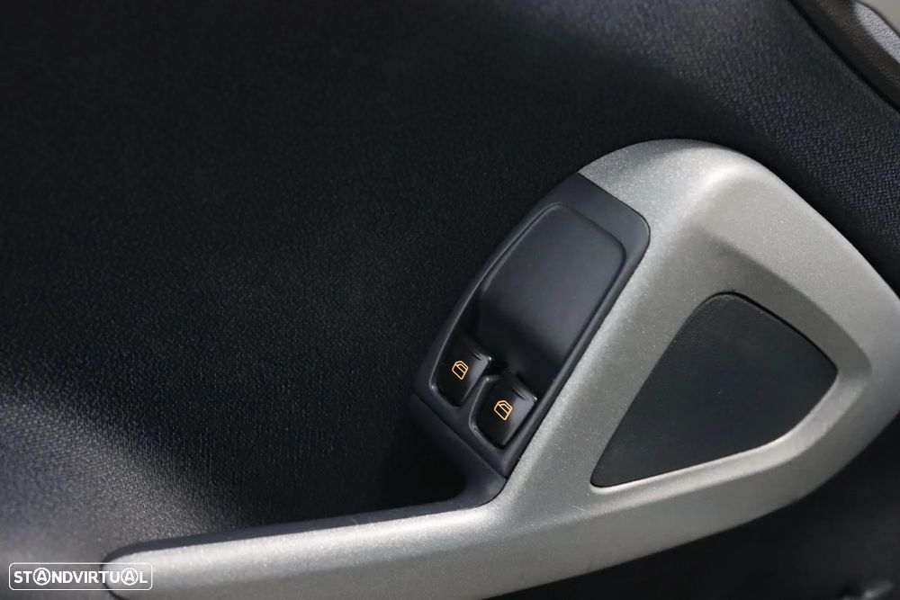 Smart ForTwo Coupé cdi softouch black&white limited dpf - 6