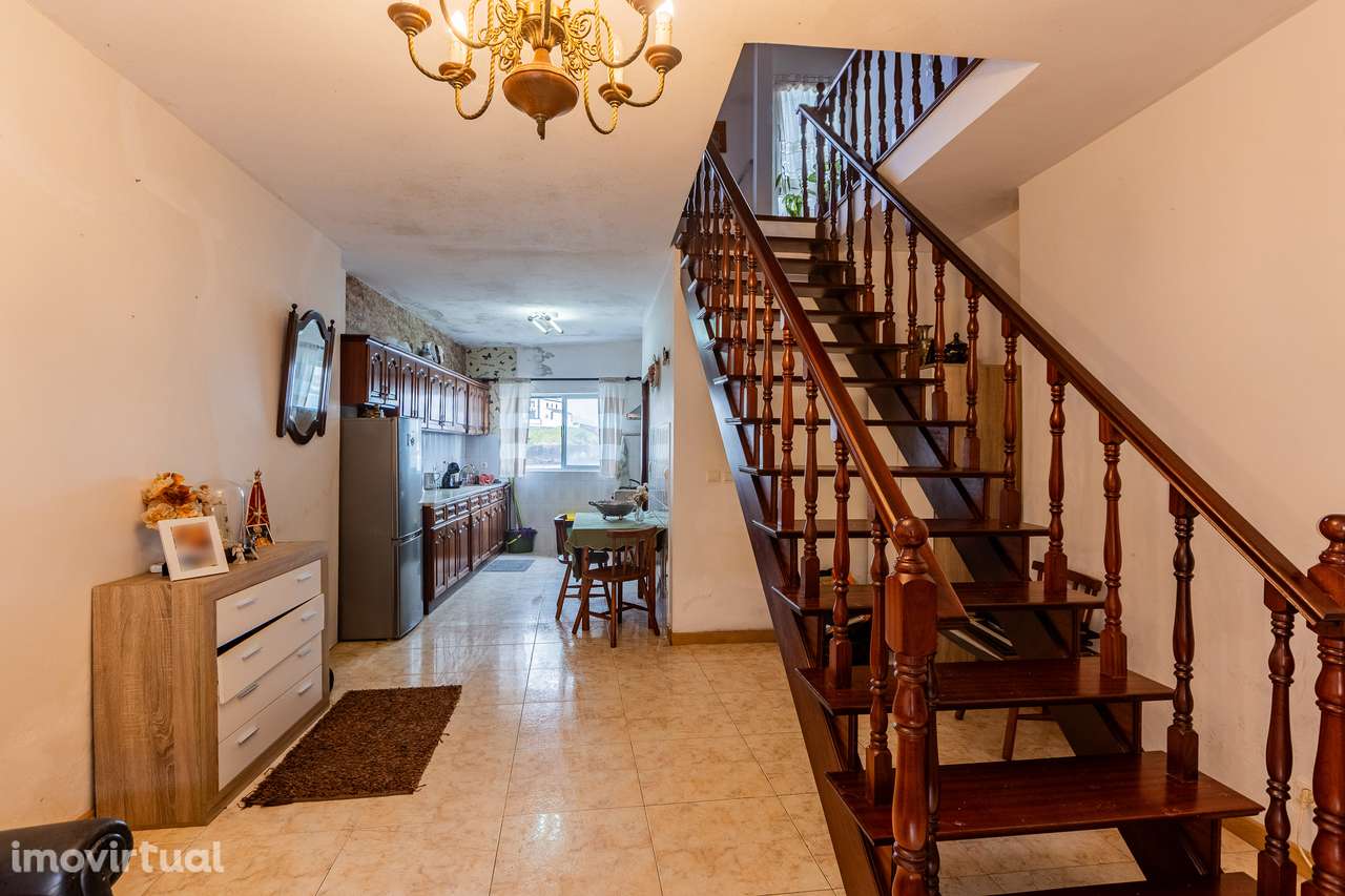 Moradia - São Roque - Grande imagem: 2/23