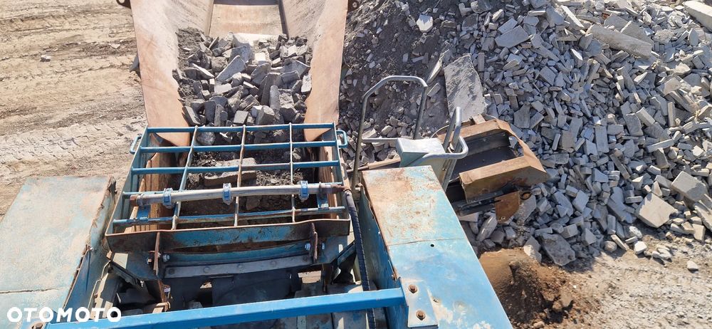 Powerscreen Metrotrak - 18