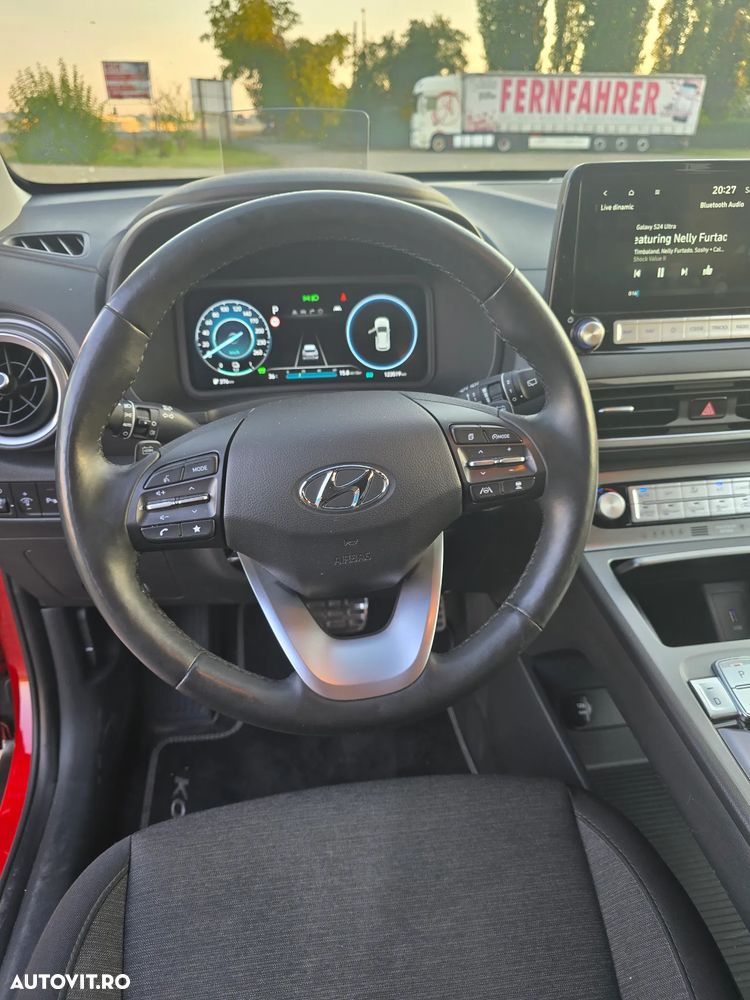 Hyundai KONA 204CP Luxury - 17