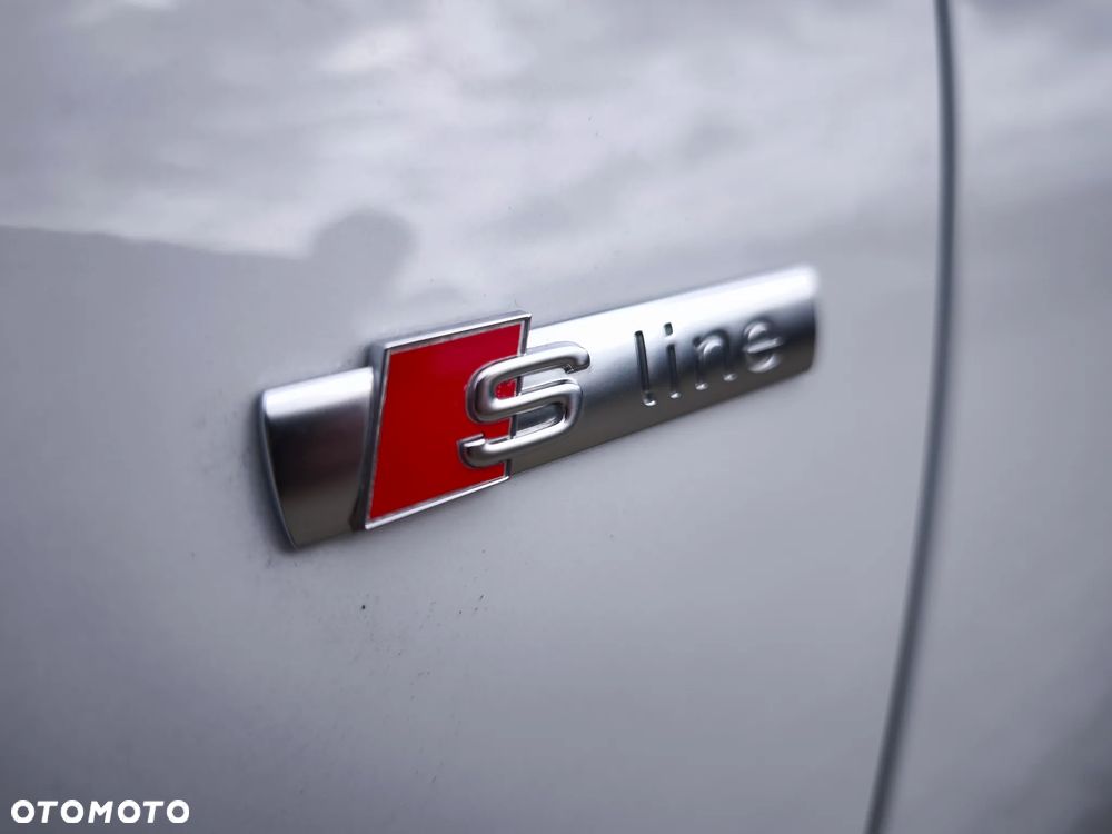 Audi A4 - 12