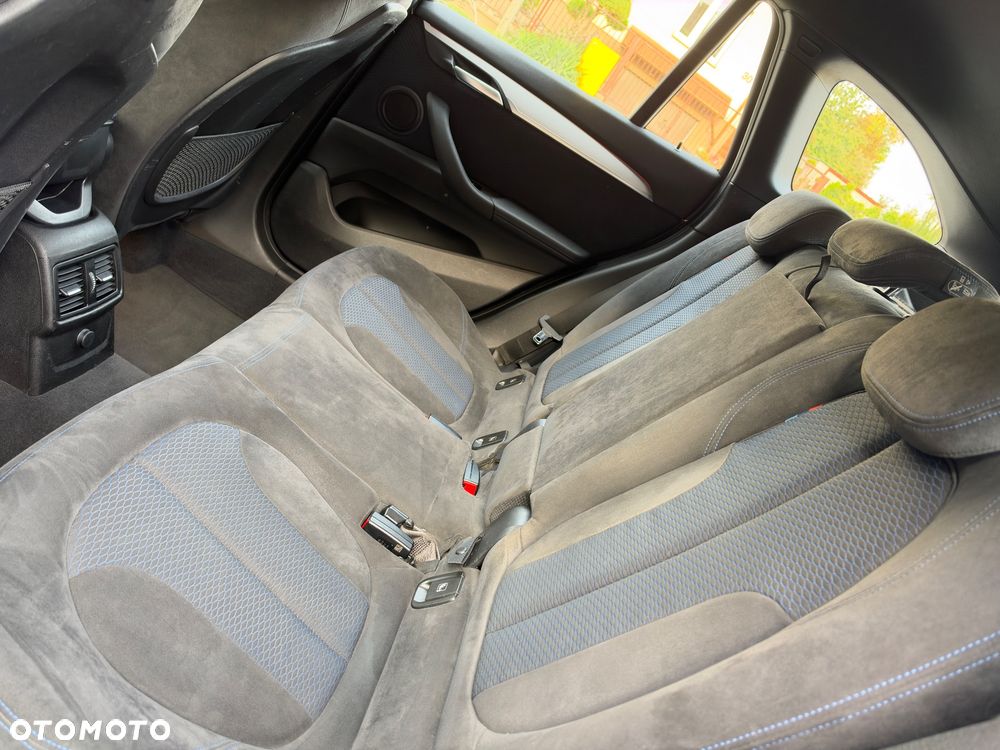 BMW X1 xDrive20d M Sport - 21