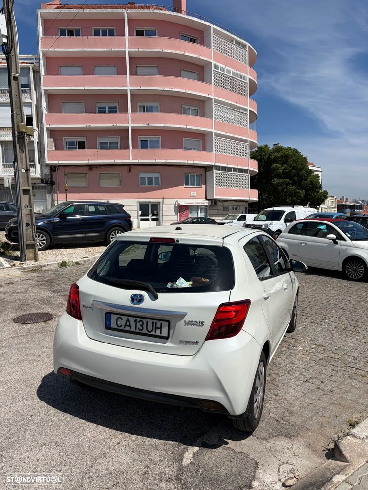 Toyota Yaris 1.5 HSD Comfort+Navi - 2