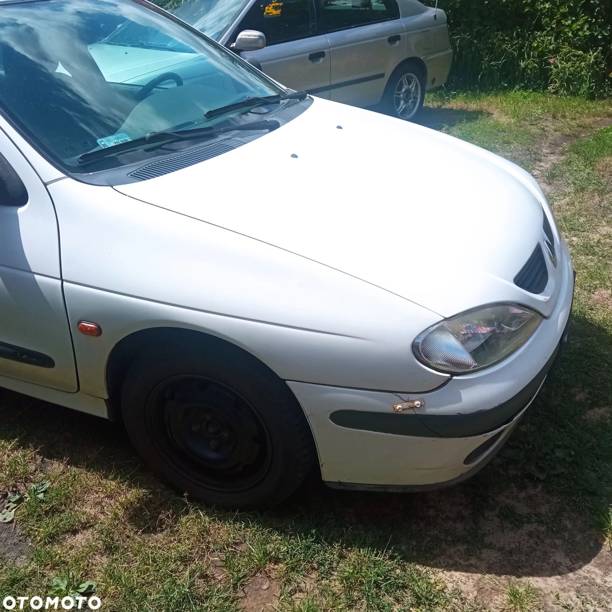 Renault Megane 1.4 RN 16V - 1