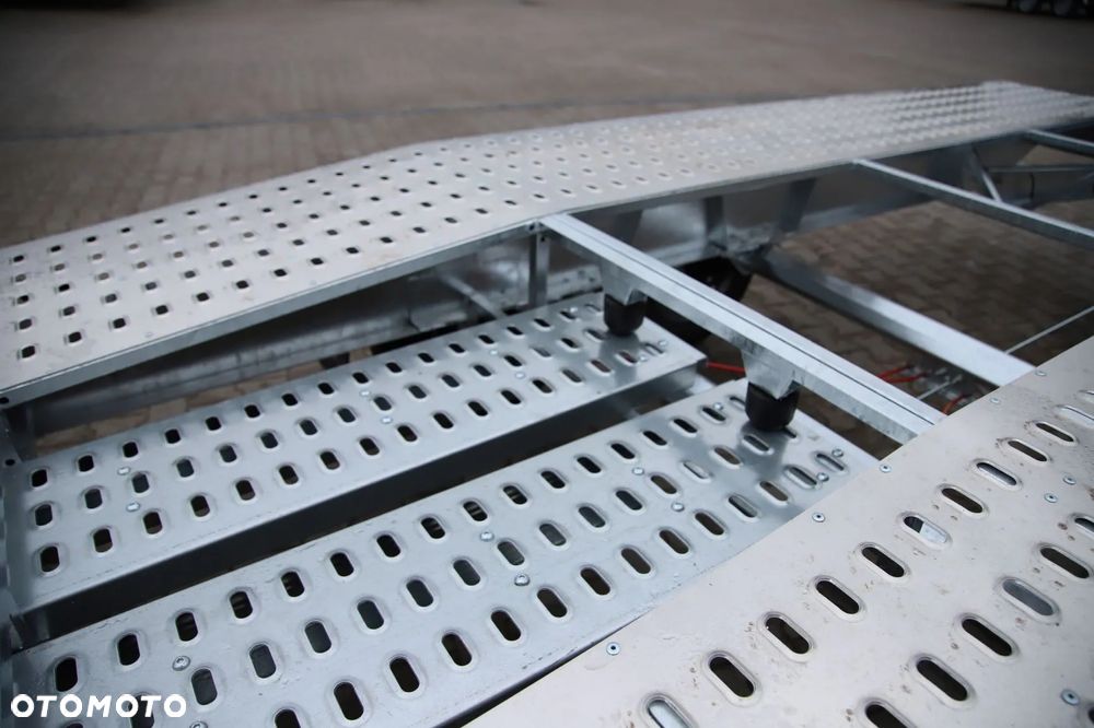 Niewiadów JUPITER 5 X 2,1 DMC 3000 KG KOŁA 14C - 12