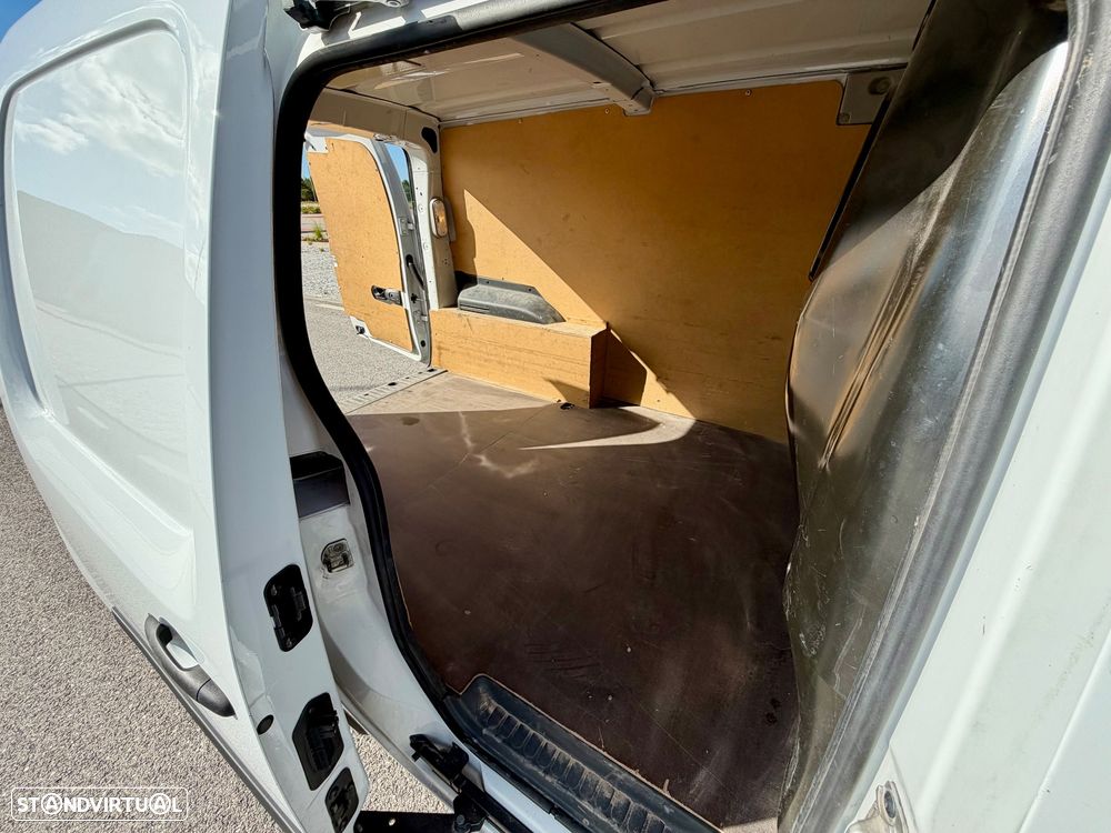 Renault Kangoo Maxi - 8