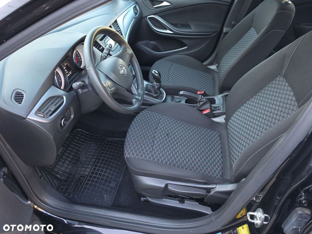 Opel Astra - 13