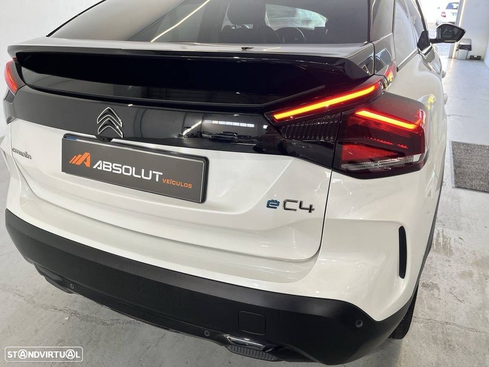 Citroën e-C4 50 kWh Shine - 11