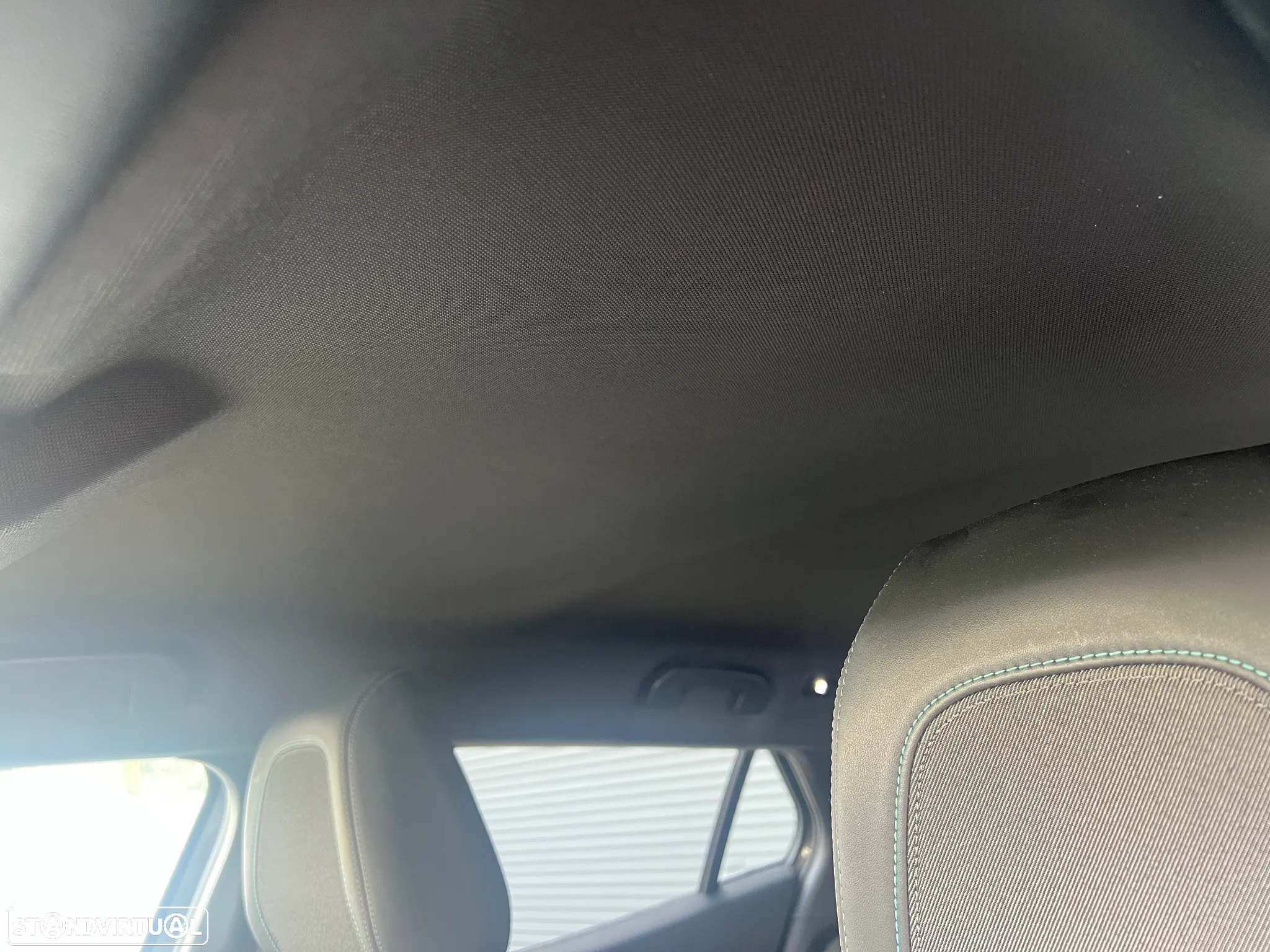 Peugeot 2008 PureTech 130 EAT8 Allure - 12