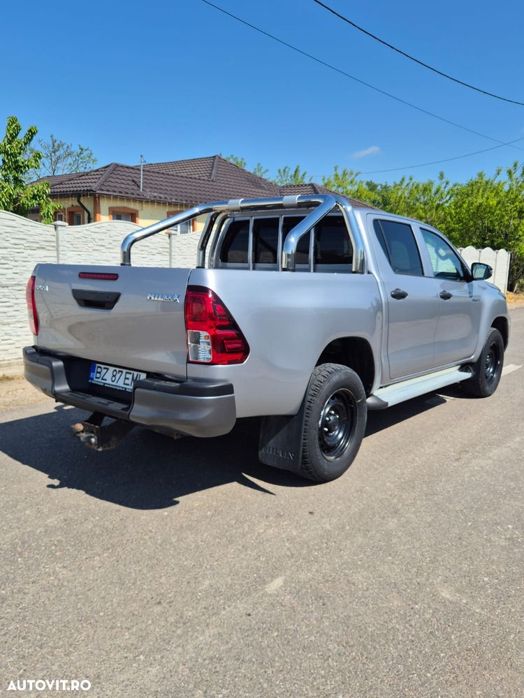 Toyota Hilux 2.4D 150CP 4x4 Double Cab 6MT Comfort - 7