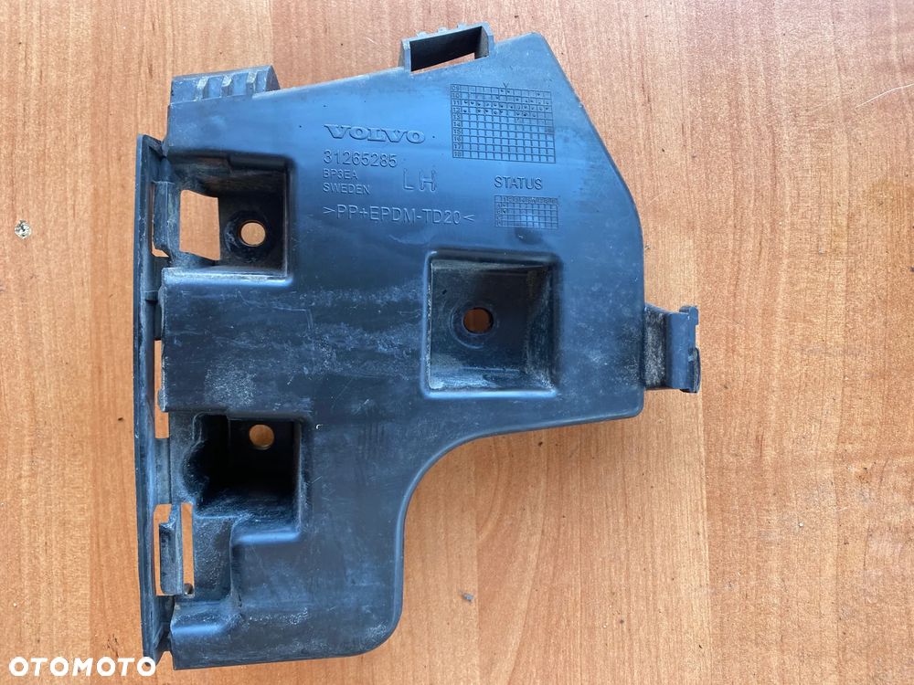ŚLIZG MOCOWANIE ZDERZAKA TYLNY LEWY PRAWY VOLVO V60 31265285 - 2