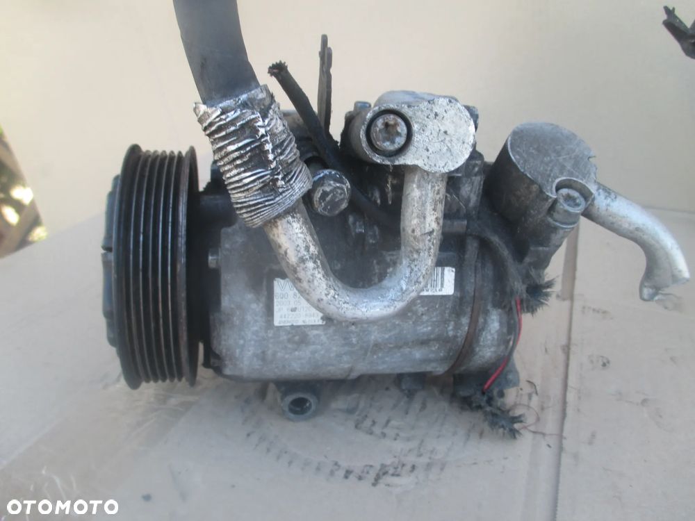 Sprężarka kompresor klimatyzacji VW Polo Ibiza Fabia 1.2 Denso 447220-8943 6Q0820803G - 1