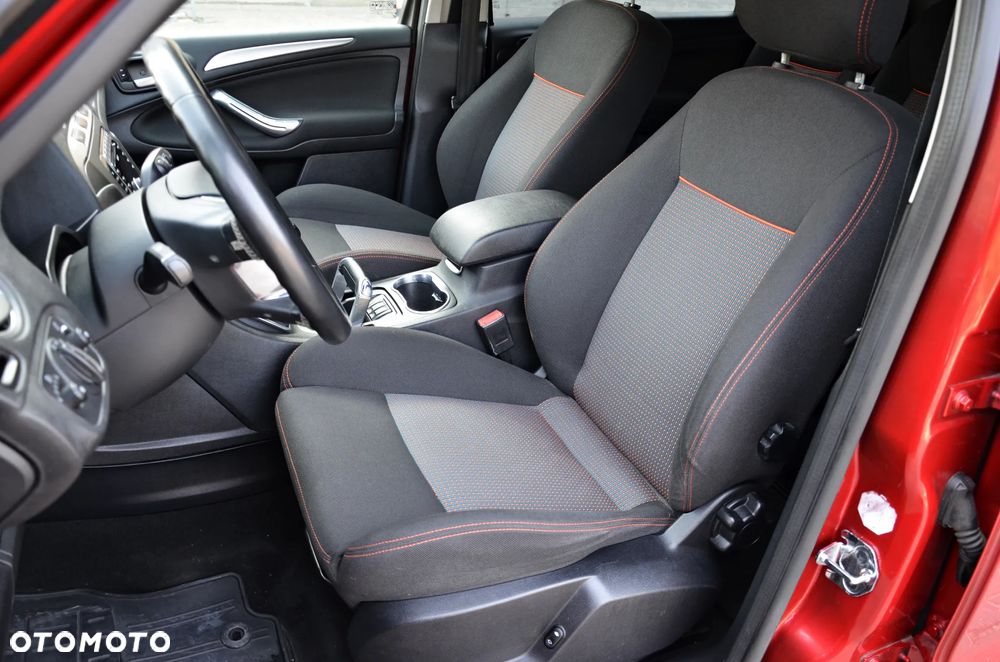 Ford S-Max 2.0 TDCi DPF Gold X - 29