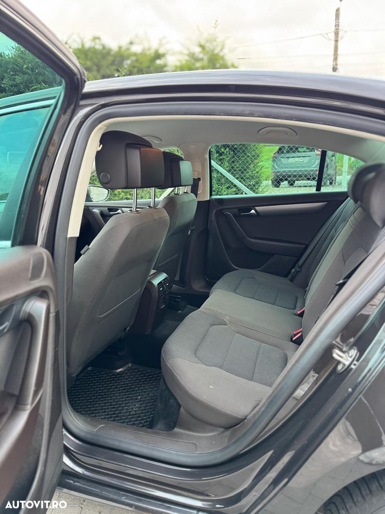 Volkswagen Passat 1.4 TSI BlueMotion Technology Highline - 12