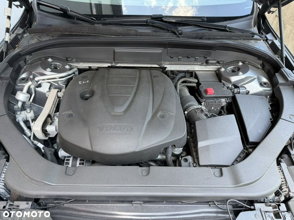 Volvo XC 60 D4 R-Design - 34