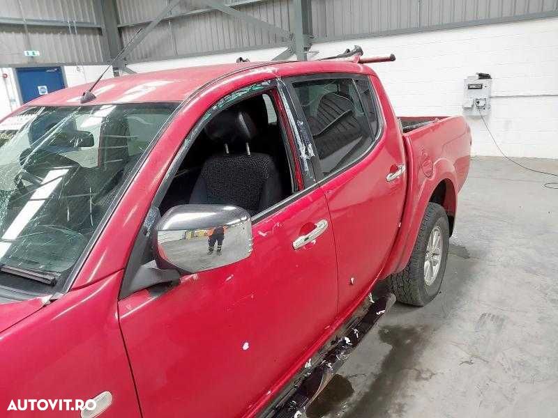 Dezmembrez Mitsubishi L200 2.5 Diesel 2014 - 12