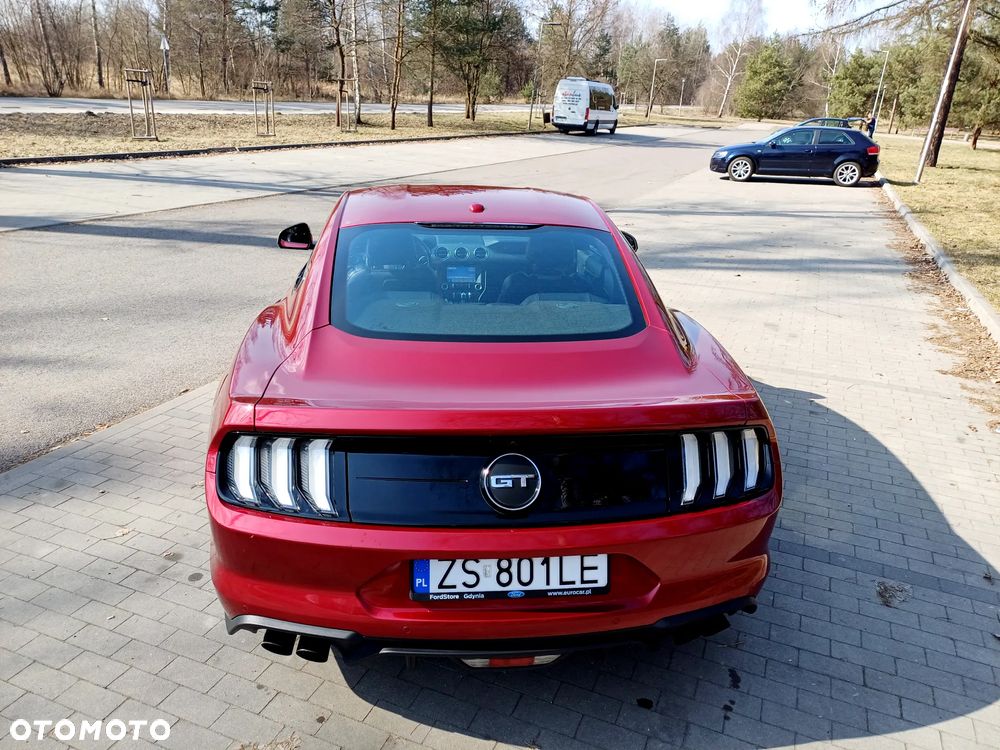 Ford Mustang 5.0 V8 GT - 14