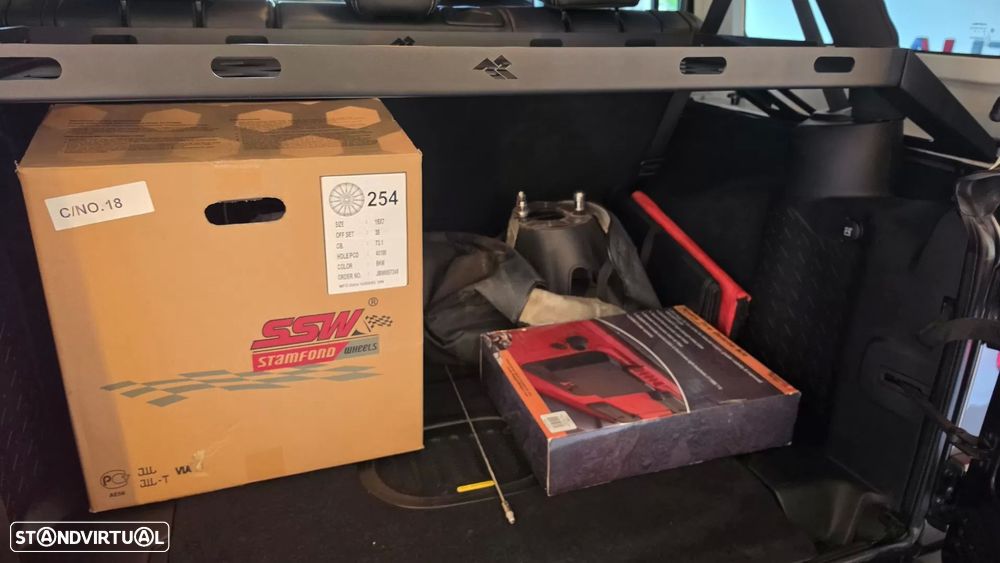 Jeep Wrangler Unlimited 2.8 CRD Sahara AT - 27