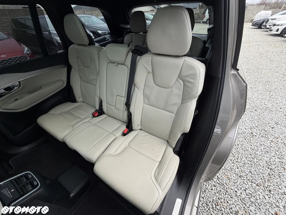 Volvo XC 90 T8 AWD Recharge Ultimate Dark - 33