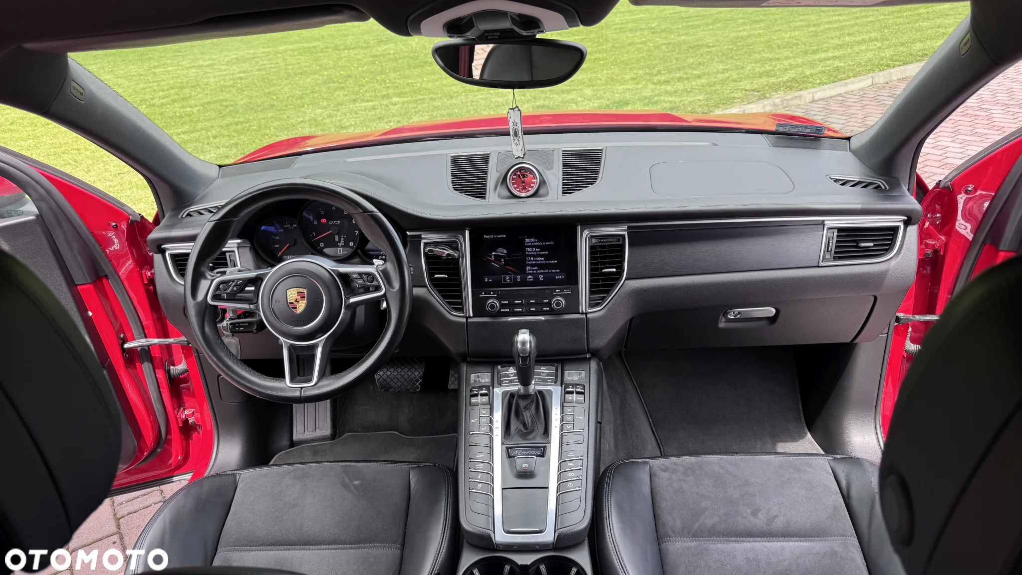 Porsche Macan GTS - 21