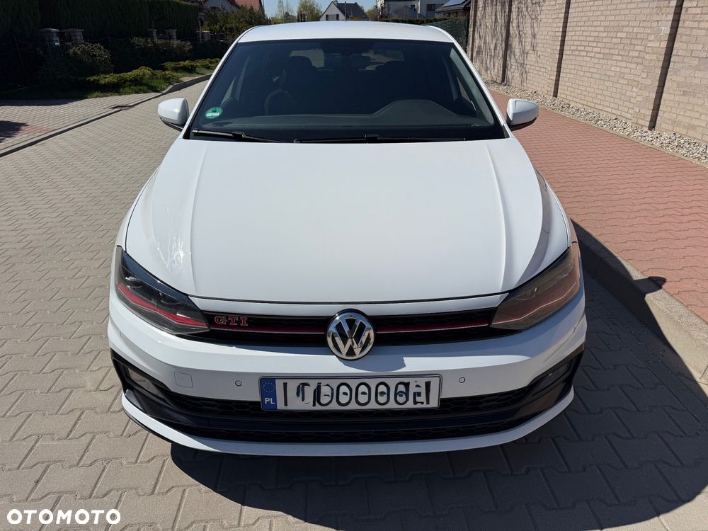 Volkswagen Polo 2.0 TSI DSG GTI - 8