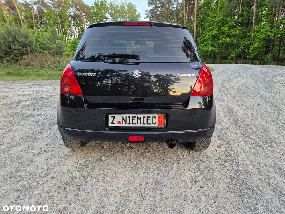 Suzuki Swift - 18
