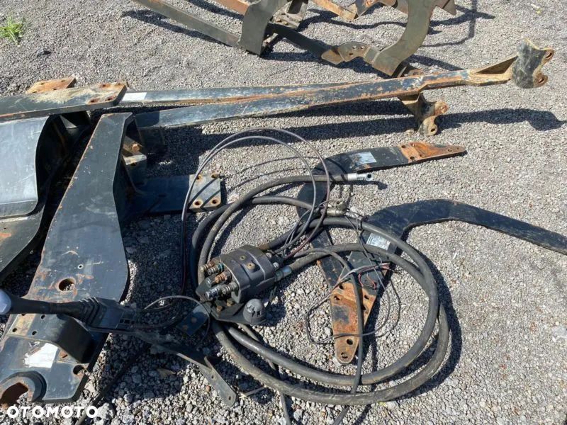 ADAPTACJA ŁADOWACZA QUICK  JOYSTICK ROZDZIELACZ NEW HOLLAND TM CASE MXM 140 - 3