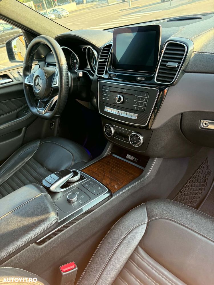 Mercedes-Benz GLS 350 d 4MATIC 9G-TRONIC - 13