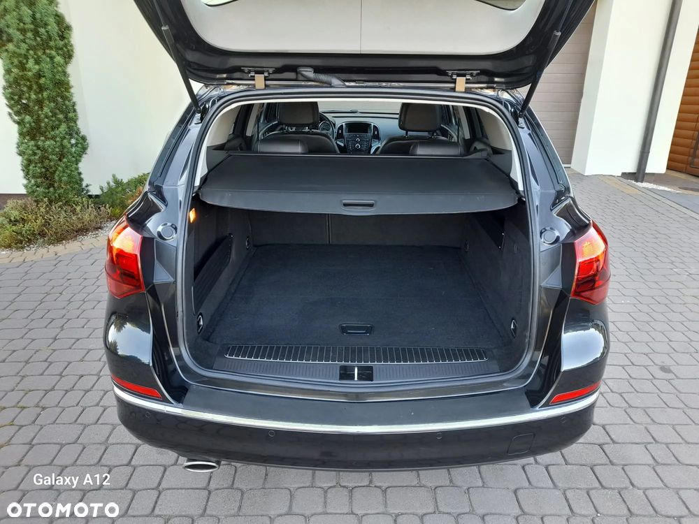 Opel Astra 1.4 Turbo Exklusiv - 9