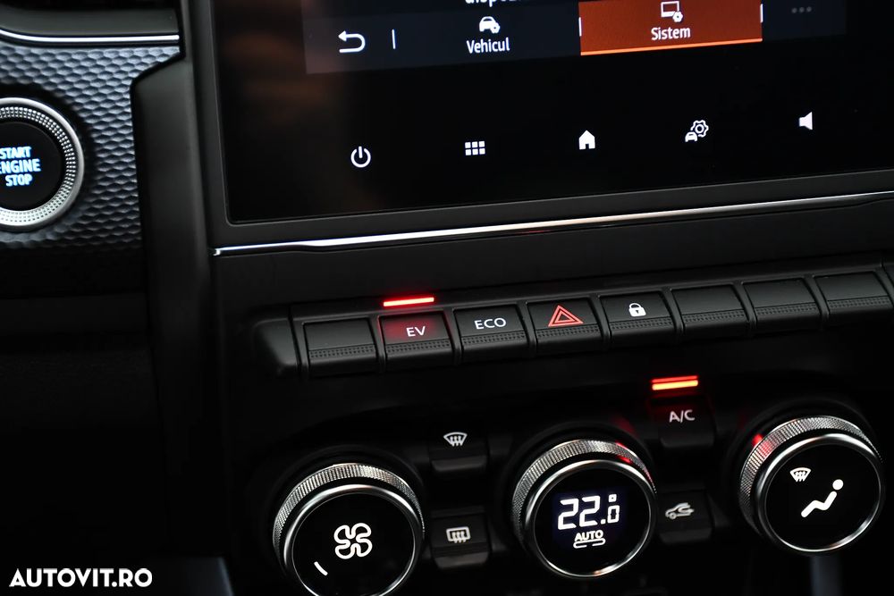 Renault Arkana E-TECH 145 Evolution - 31