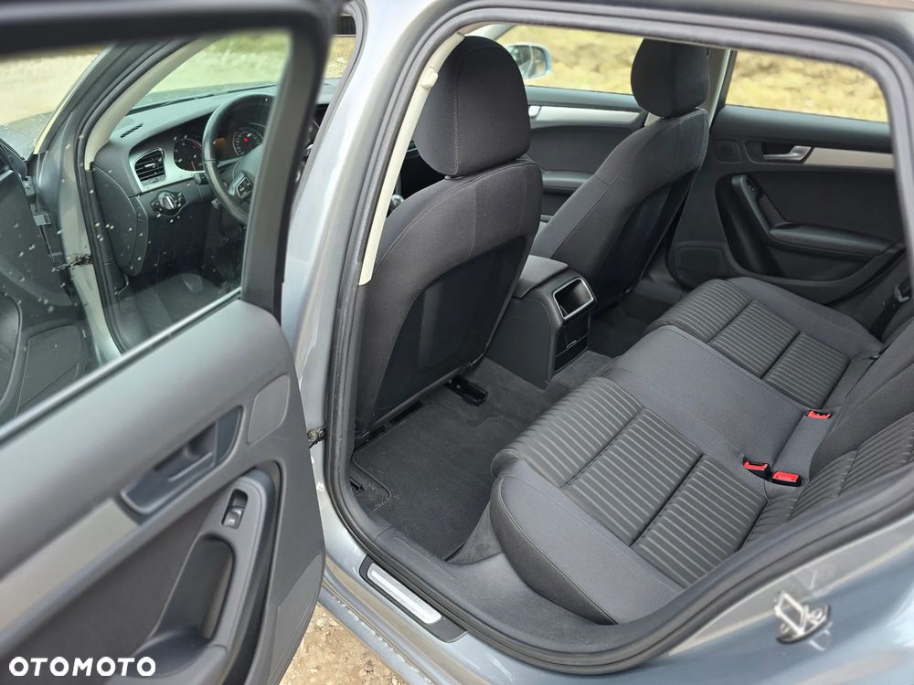 Audi A4 Avant 2.0 TDI - 11