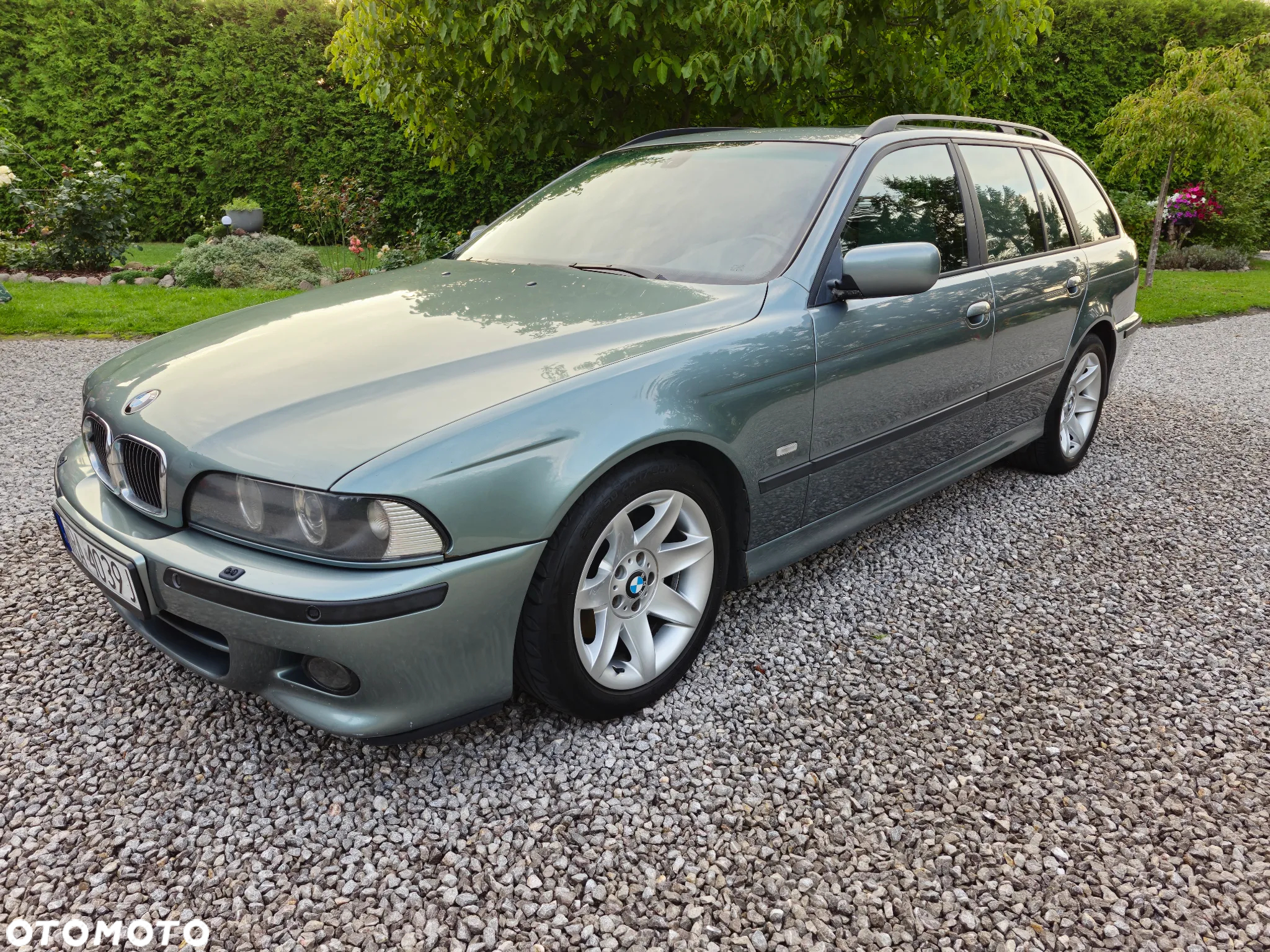 BMW Seria 5 530d Touring Edition Sport - 4