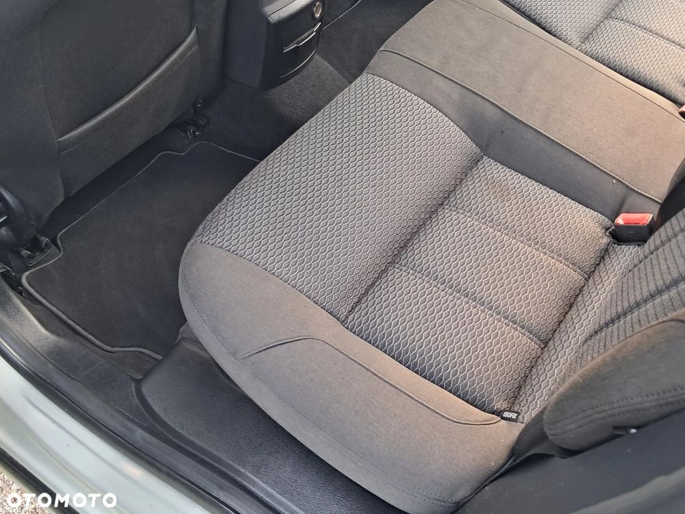 Ford Mondeo 2.0 TDCi Ghia - 22