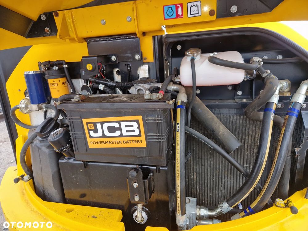 JCB 57 C-1 , 48 Z-1 ,8026cst - 14