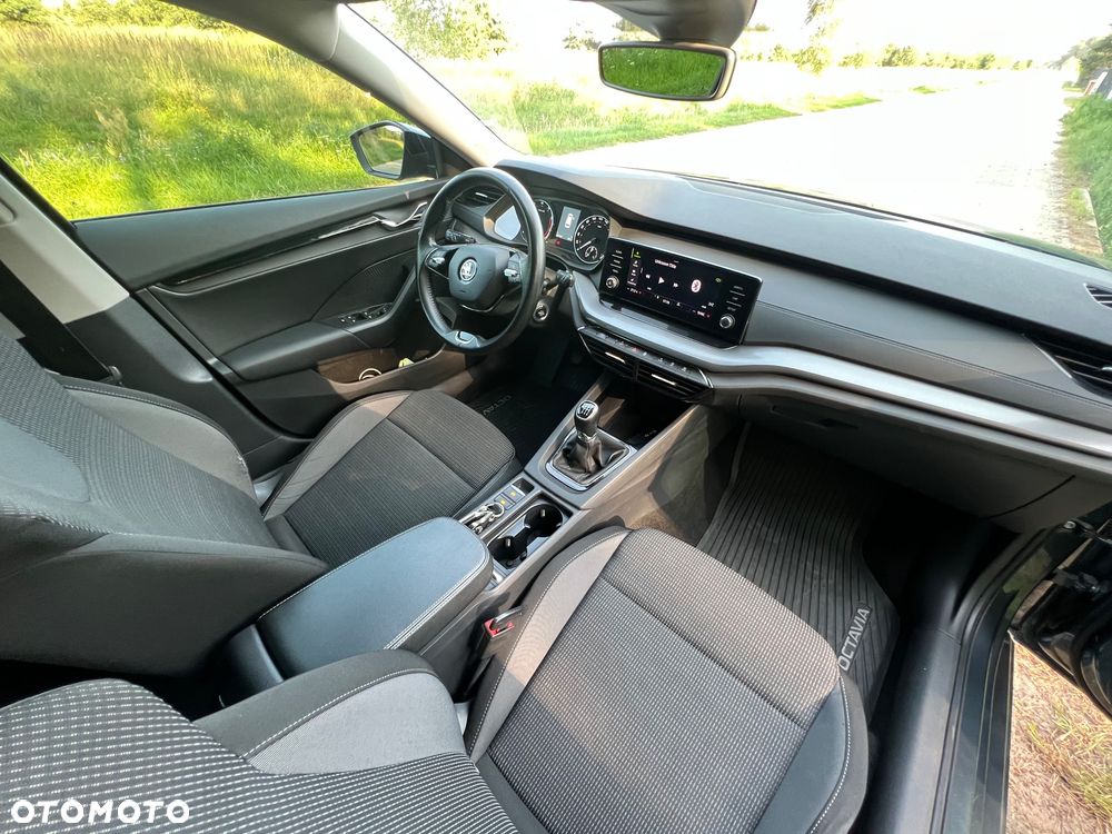 Skoda Octavia 1.5 TSI ACT Ambition - 21
