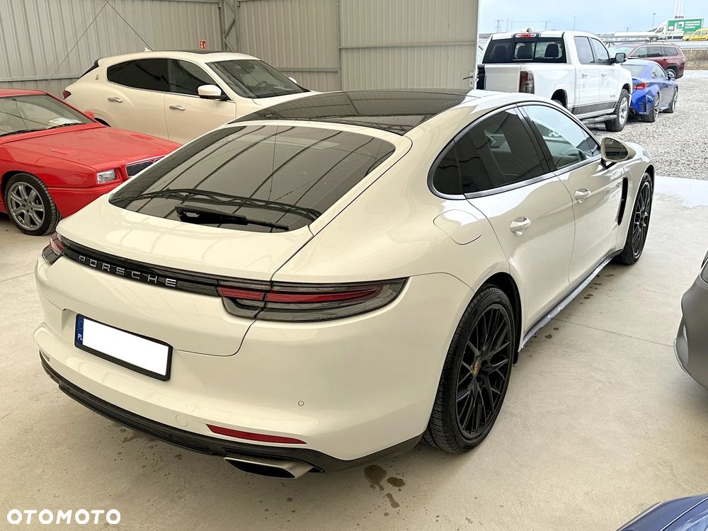 Porsche Panamera ver-4-e--hybrid-sport-turismo - 5