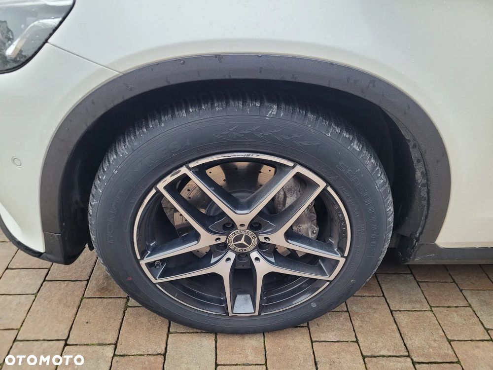 Mercedes-Benz GLC - 19