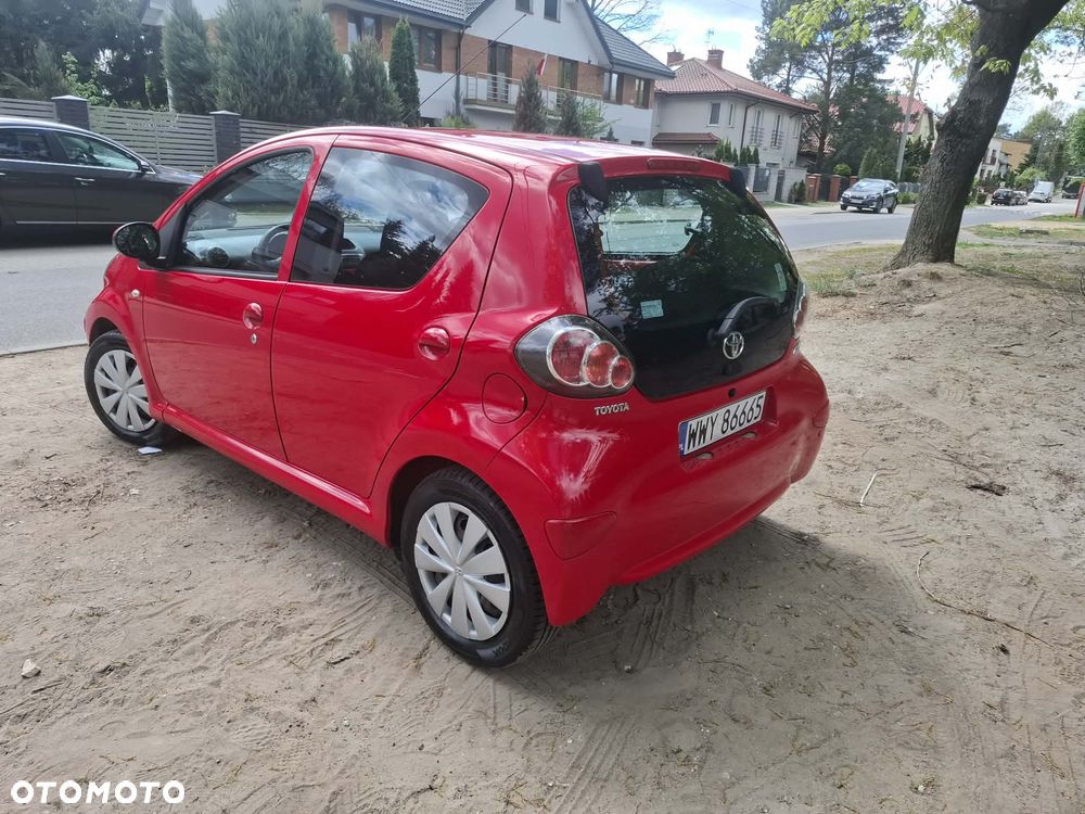 Toyota Aygo 1.0 VVT-i Luna EU5 - 5